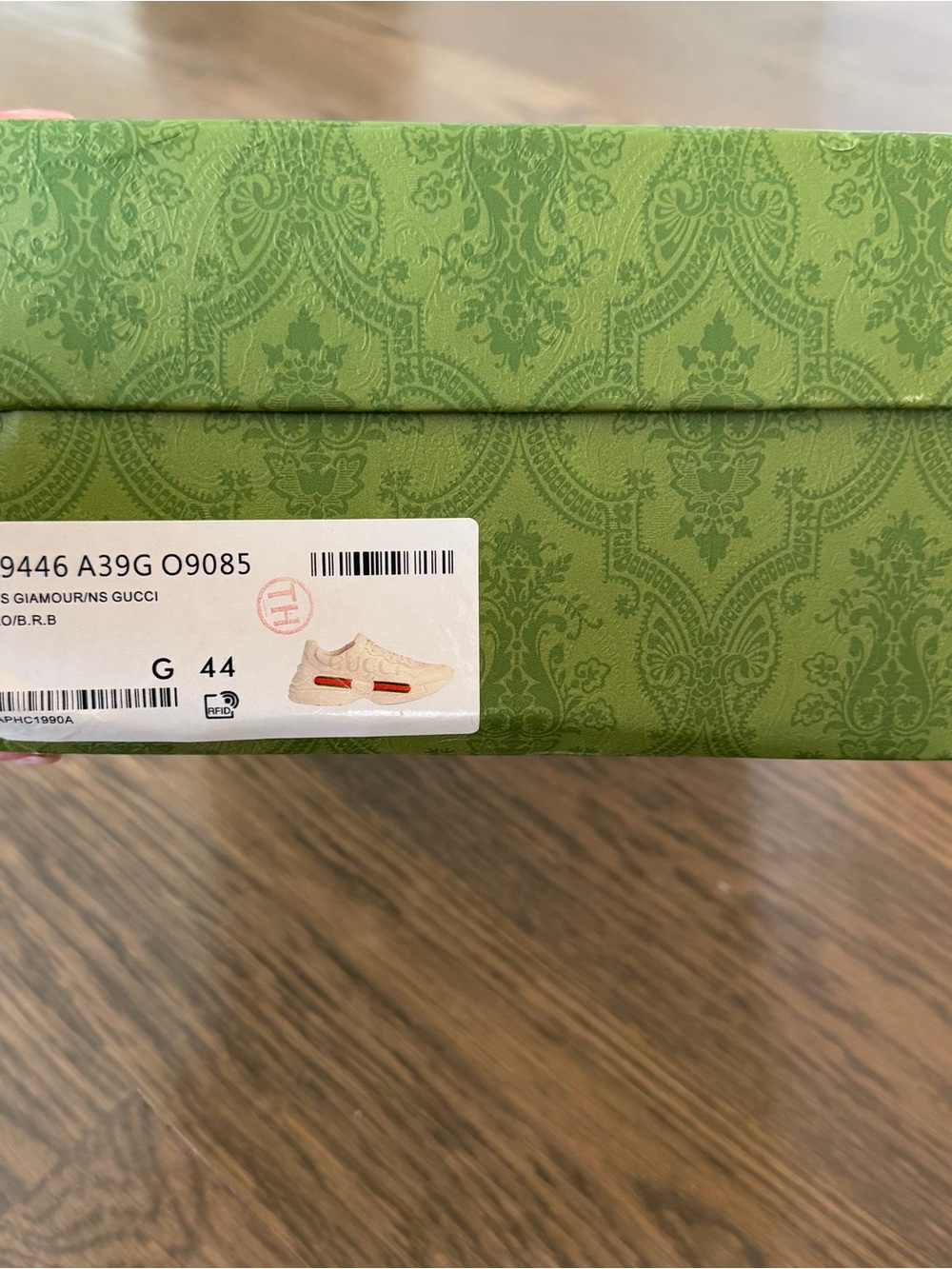 Gucci Rhyton sneakers - Picture 2 of 7